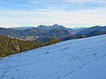 Blick zu Breitenstein und Wendelstein