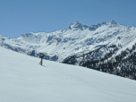 Der Lizumer Sonnenspitze (2831 m) und die Tarntaler Köpfe (2757 m)