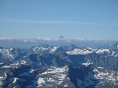 Ganz hinten der Monviso