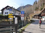 Hier rechts Richtung Leutaschklamm abbiegen