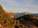 In der Scharte vor der Arnspitzhütte ...