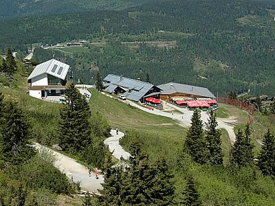 Arberschutzhaus und Eisensteiner Hütt´n