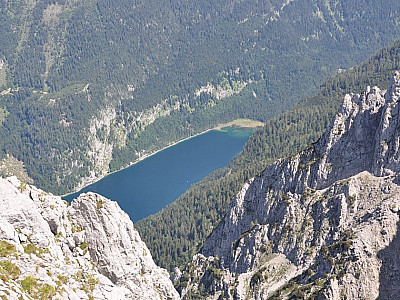 Tief unter uns der Gosausee