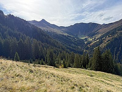 Blick zum Staffkogel und zum Saalkogel