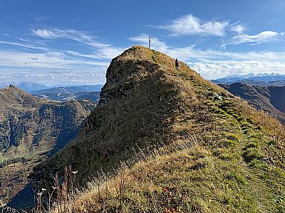...und steigen zum Kreuz hinauf