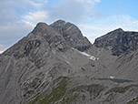Der Große Krottenkopf, unten rechts der Hermannskarsee