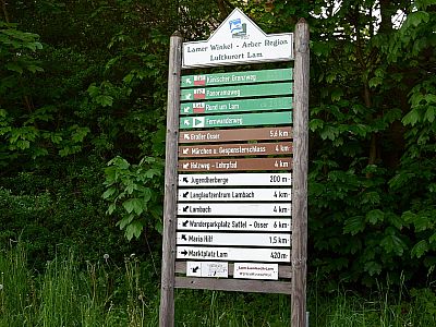 Vom Großen Osser trennen uns noch 5.6 Kilometer