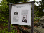 Informationstafel zum Waldschmidt-Denkmal