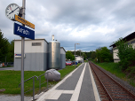 ... marschieren wir zum Bahnhof Arrach