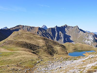 Hochkünzelspitze (2397 m) hinter dem Heiterberg