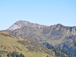 Der Hohe Ifen (2230  m) wird im Norden sichtbar