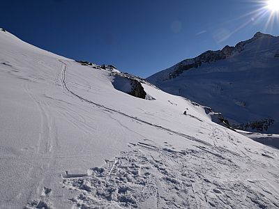 ... und verlassen diesen ...