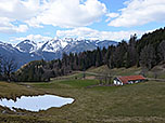 ...und wandern hinunter zur Donauer Alm