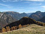 Im Hintergrund zeigen sich Rofan, Ebner Joch und Bärenkopf