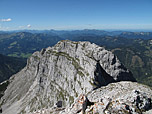 Blick vom Gipfel über die westlichen Ausläufer des Gufferts