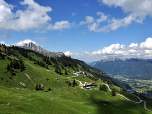 Blick zur Seilbahn-Gipfelstation