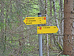 Wir orientieren uns an der Ausschilderung Richtung Bäckenalmsattel...