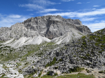 Der mächtige Lagazuoi auf der Ostseite des Falzarego-Pass