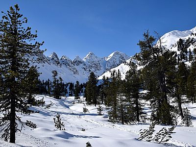 Die flache Passage des Mittertals