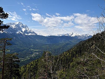 Auch den Eibsee können wir am Fuße der Zugspitze sehen