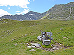 Tränke bei der Alm