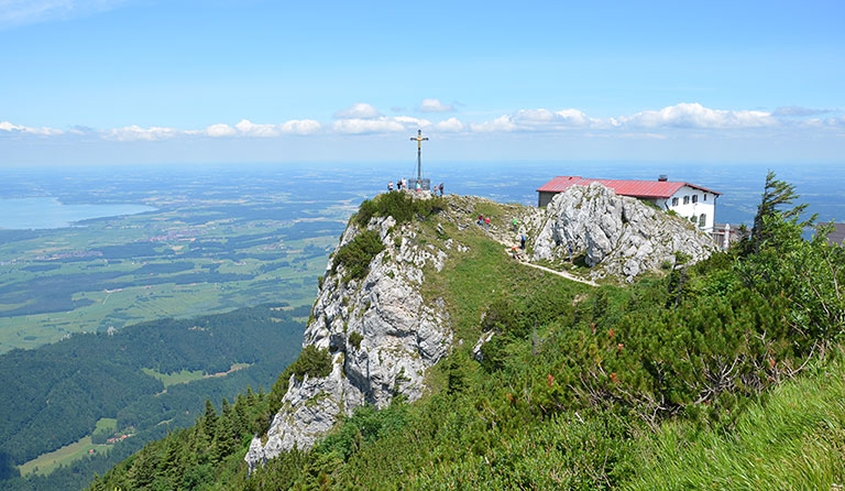 Hochfelln (1674 m) von der Hochfellnbahn-Talstation über Kalkofen