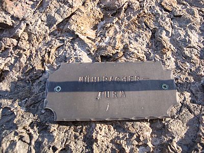 Am Mühlbacher Turm...