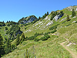 Vom Sattel wandern wir weiter westwärts