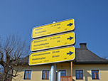 Die Hochplettspitze ist bereits im Ortszentrum ausgeschildert