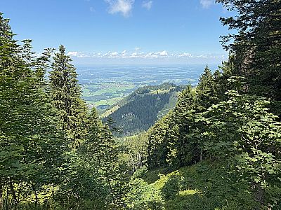 ...und wir erblicken in der Ferne den Simssee