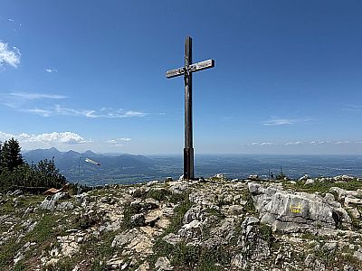 ...und das Gipfelkreuz der Hochries