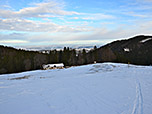 Blick zurück zur Schmiedalm und zur Schmiedkapelle