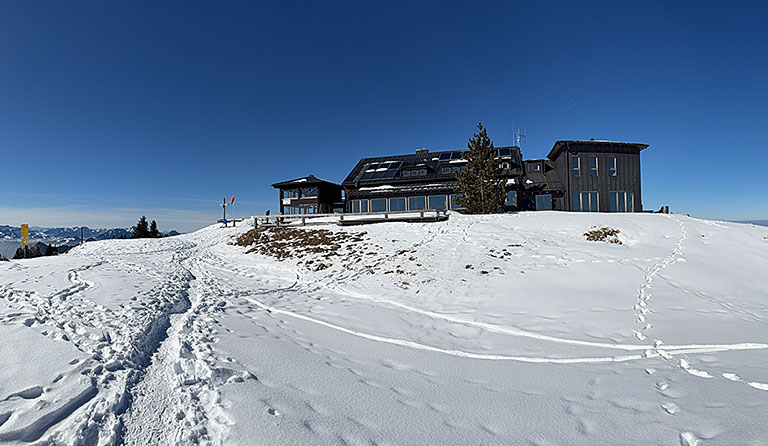Hochries (1569 m) als Winterwanderung
