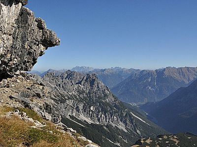 Die Zugspitze ganz im Osten.