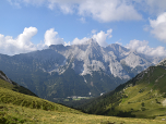 Der Blick nach Süden auf die Mieminger Kette