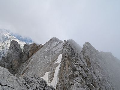Der Ausblick zurück zur Tratenspitze 