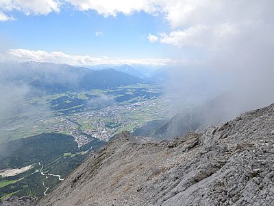 Der Blick ins Inntal auf Hall