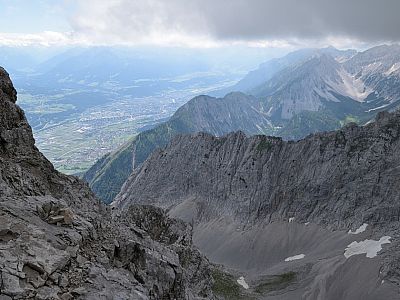 Innsbruck hinter dem Haller Zunterkopf