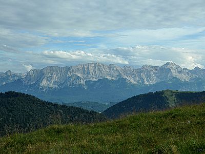 Das Wettersteingebirge im Süden