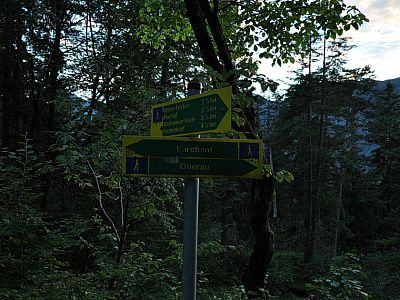 ...uns links Richtung Farchant halten.