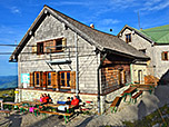 Das Purtschellerhaus in der Abendsonne