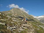 Nach der Hütte ist das Gelände nur wenig steil