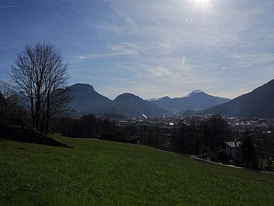 ... und genießen den Blick ins Inntal, ...