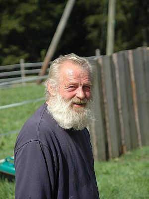 Der Hüttenwirt des Kemptener Naturfreundehauses