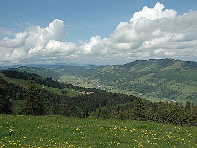 Blick ins Tal auf Wiedemannsdorf u. Thalkirchdorf
