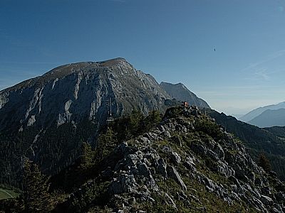 Im Hintergrund das Hohe Brett (2340 m)
