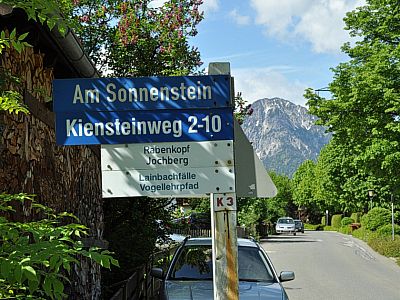 Hier links Richtung Jochberg