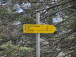 Im Westen steigen wir zur Kesselbergstraße ab