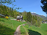 ...und über sonnenverwöhntes Gelände nordwärts