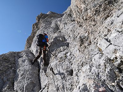 ... nur selten mit Drahtseil gesichert, ...